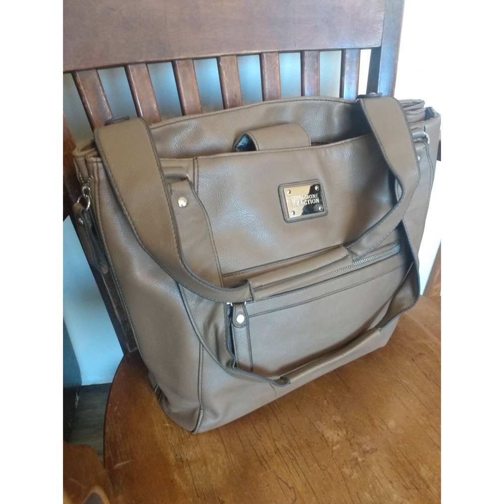 MINIMALIST Kenneth Cole Reaction Faux Leather Laptop Bag Workwear Chic Large